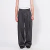 [HATCHINGROOM] DEEP PLEATS TROUSERS _ CHARCOAL
