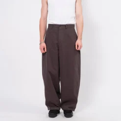 [HATCHINGROOM] WIDE CURVE TROUSERS _ CHARCOAL