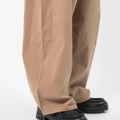 [HATCHINGROOM] WIDE CURVE TROUSERS _ BEIGE