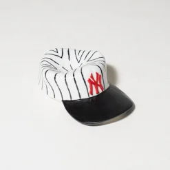 [MAILLOT X MANFROMEAST] NY CAP CERAMIC TRAY INCENSE HOLDER