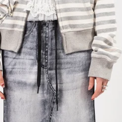 [OPEN YY] FRONT JEAN EFFECT JERSEY SKIRT _ BLACK