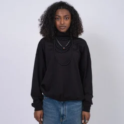 [RHODOLIRION] PS1085 SWALLOW EMB. TURTLE NECK TEE _ B-BLACK