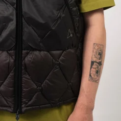 [ROA] LIGHT DOWN VEST _ BLACK