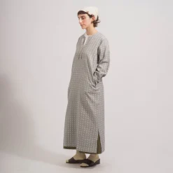 [SNOW PEAK] COTTON DOBBY HERRINGBONE DRESS _ BDG