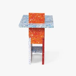 [SPACE AVAILABLE] SELF ASSEMBLE STOOL _ MULTI
