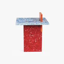 [SPACE AVAILABLE] SELF ASSEMBLE STOOL _ MULTI