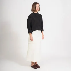 [STUDIO NICHOLSON WOMEN] TYRELL TAILORED PATCH POCKET SKIRT _ PARCHMEN
